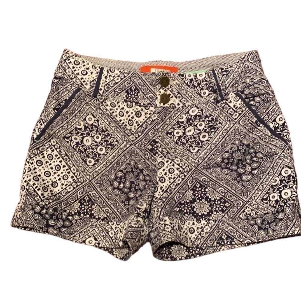 Anthropologie Navy and White Bandana print shorts